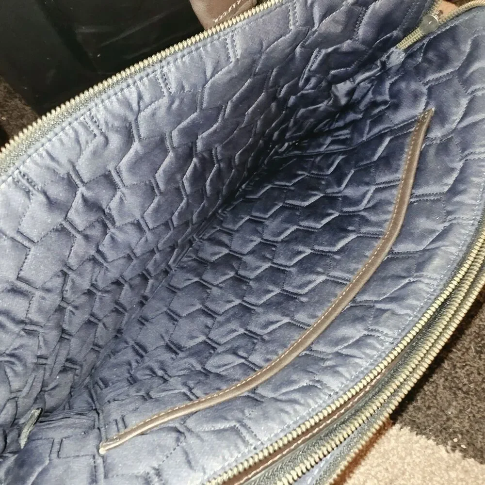 Tumi flaw front